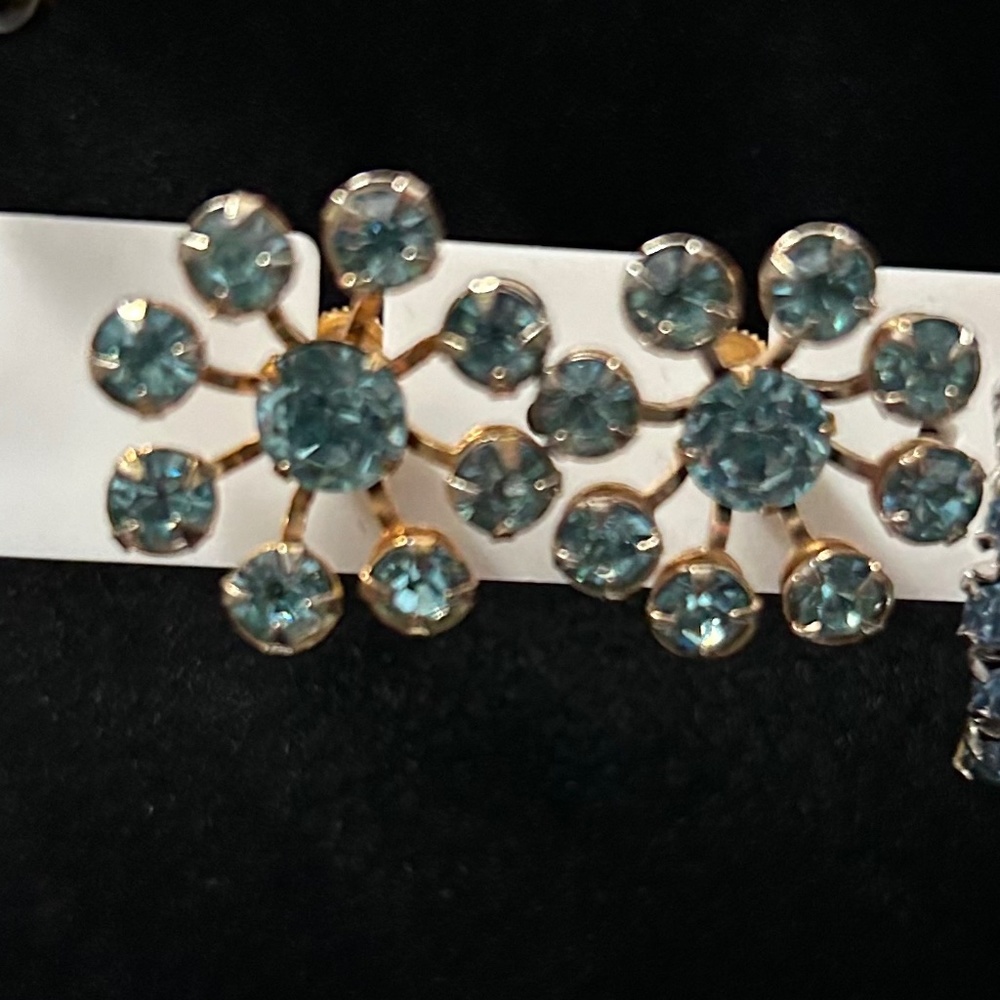Vintage light blue rhinestone earrings